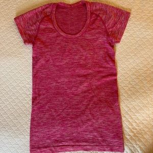 Lululemon Swiftly Tech Short Sleeve Scoop Size 6